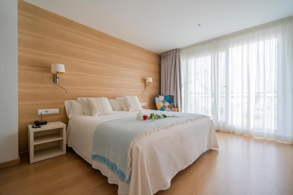 Hostal Menurka, Ciutadella