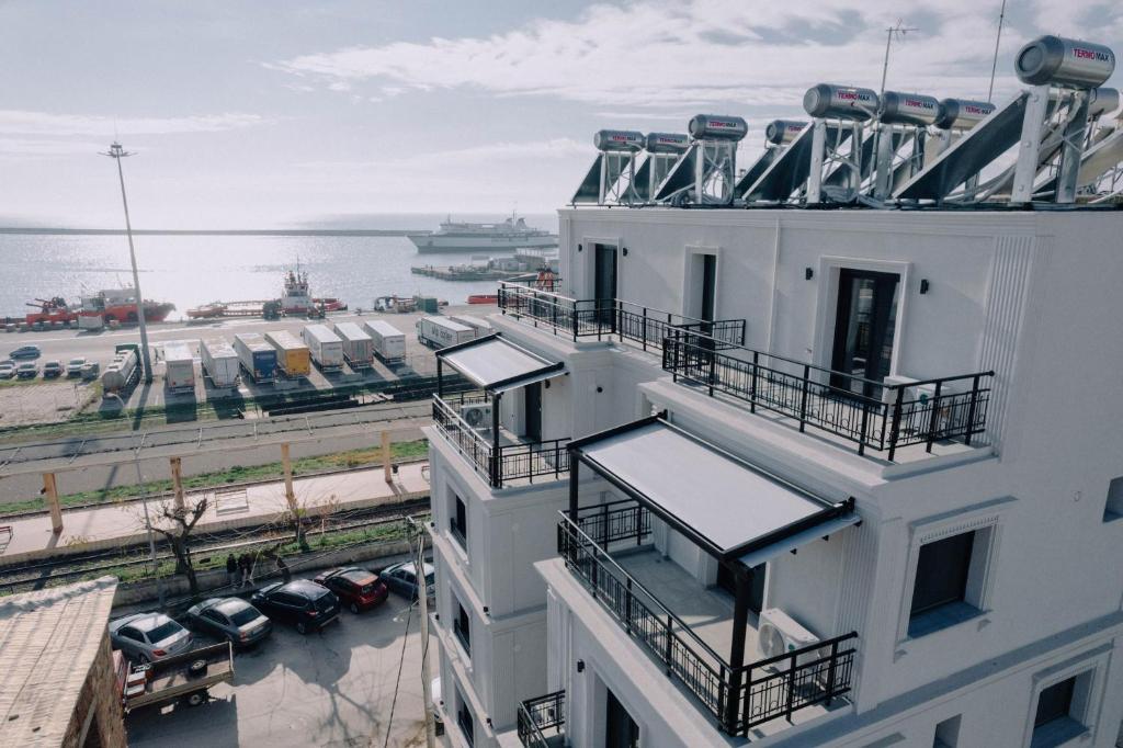 SeaSide Serenity, Alexandrupoli