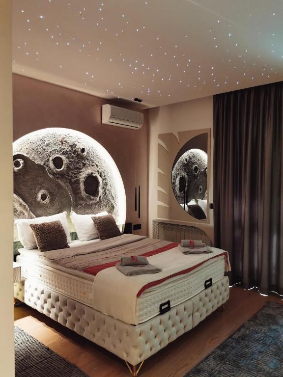 Sky full of Stars BW - 1