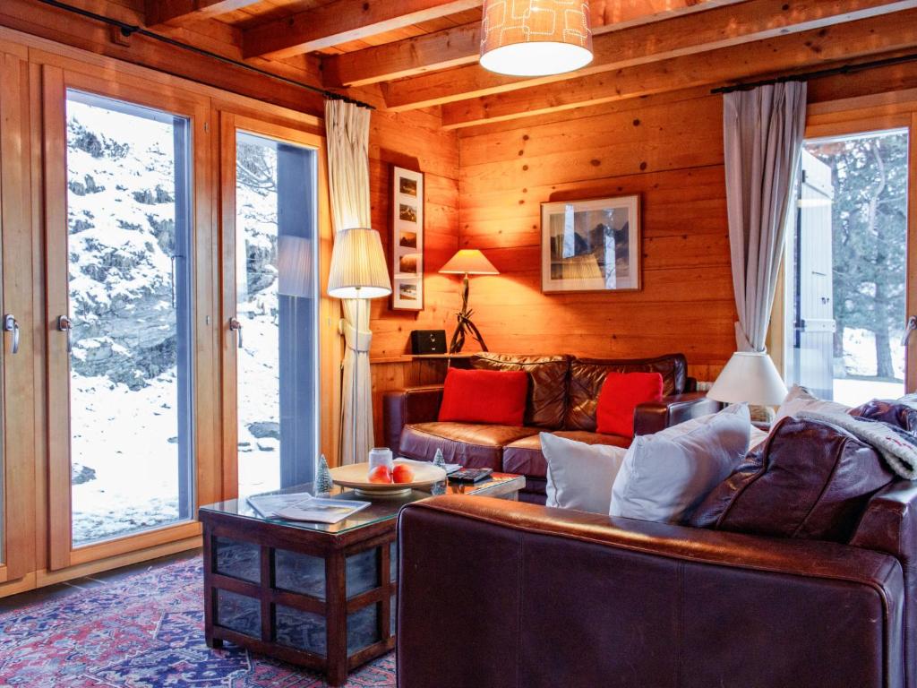 Chalet Crettamour by Interhome - 2