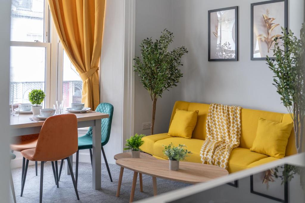 Open Mind Property - Cosy Flat in Southsea, Portsmouth