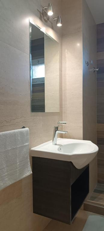 Torres San José Dpto 708 - 5