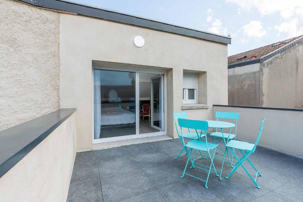 Superbe Duplex avec Terrasse au Cœur de Metz - 3