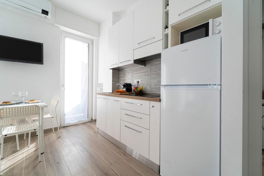 Modern Flat 10 minutes Duomo - 4