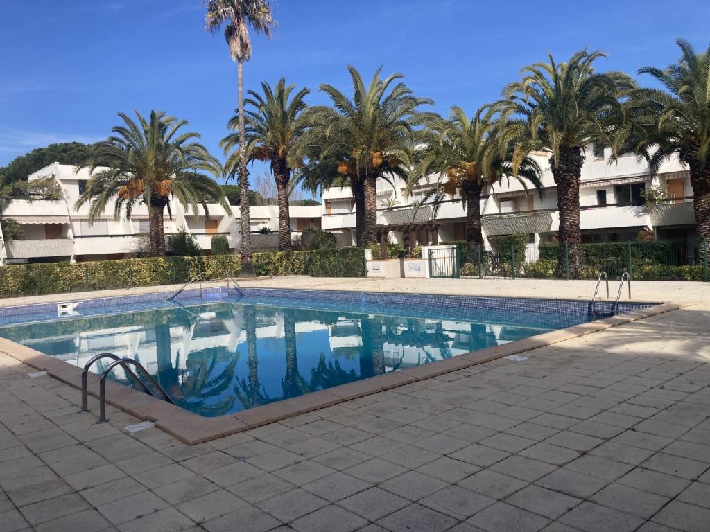 Sol-y-Days Cyprianes pour 4 personnes, résidence avec piscine - 1