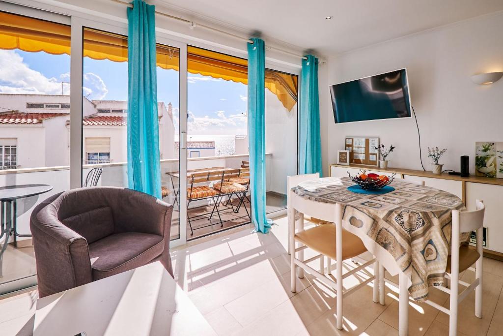 Apartment Monaco mit Pool, Albufeira