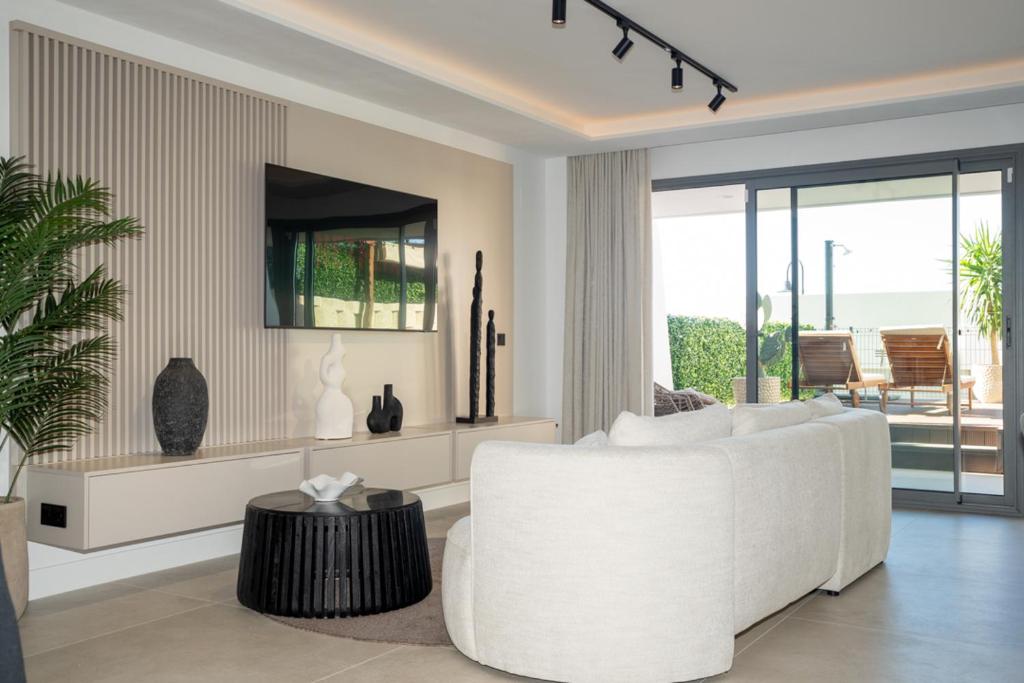 Beautiful Modern Town House - EDEN RESORT - 4