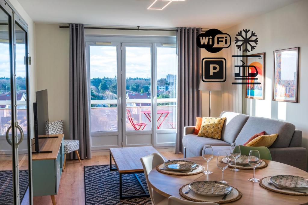 T2 de standing climatisé avec parking privé, Tram T2 T5, Hôpitaux est, Bron