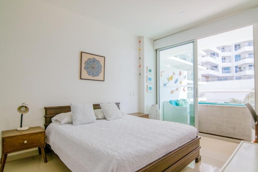 Morros Epic 2 Bedrooms Beachfront by Inmobiliaria MFR - 2