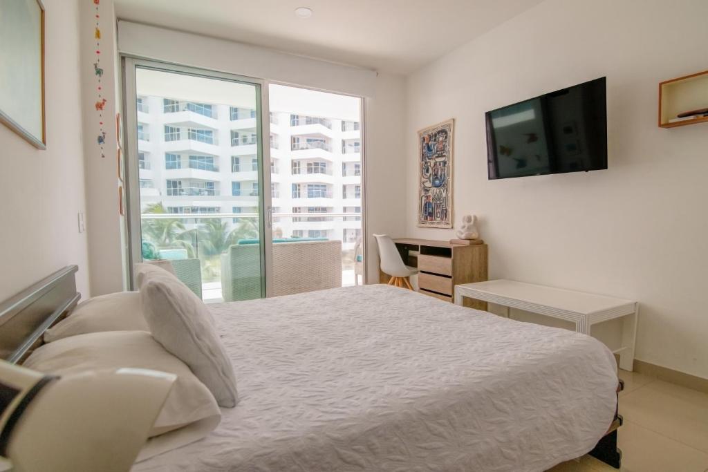 Morros Epic 2 Bedrooms Beachfront by Inmobiliaria MFR - 3