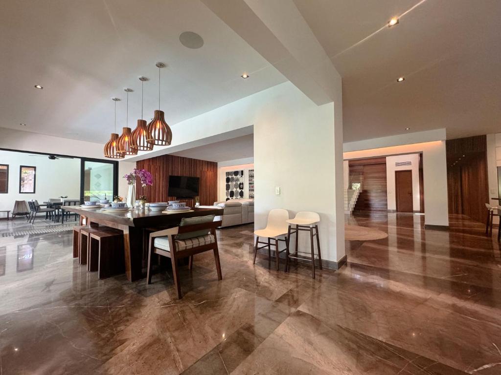 Luxuty Waterfront Villa Nuevo Vallarta Mexico - 4