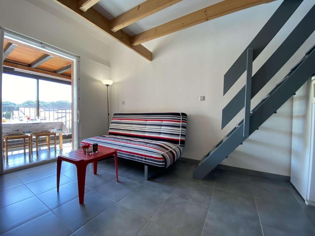 Appartement dernier étage à 300 m de la plage GN020-238 - 3