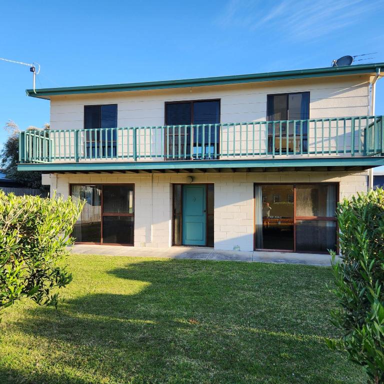 Fun on Foam, Cape Paterson