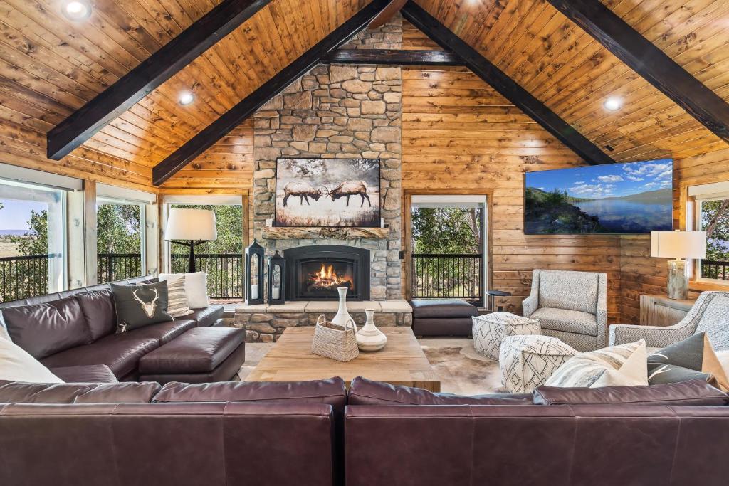 Quakie Haven, Lakeside Resort