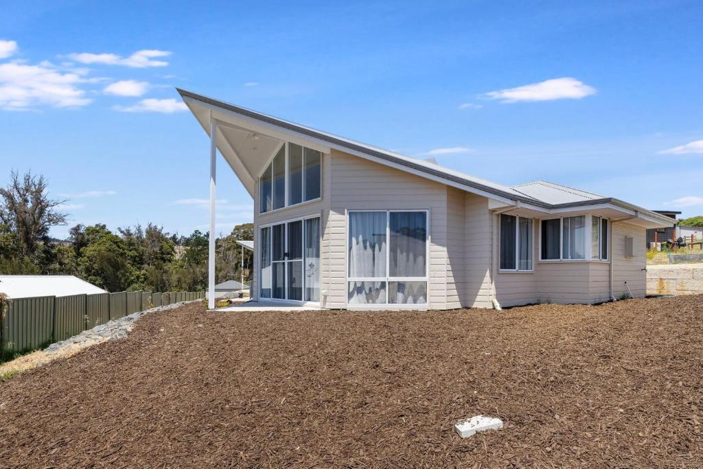 Hill View Cottages - Sail A, Nannup