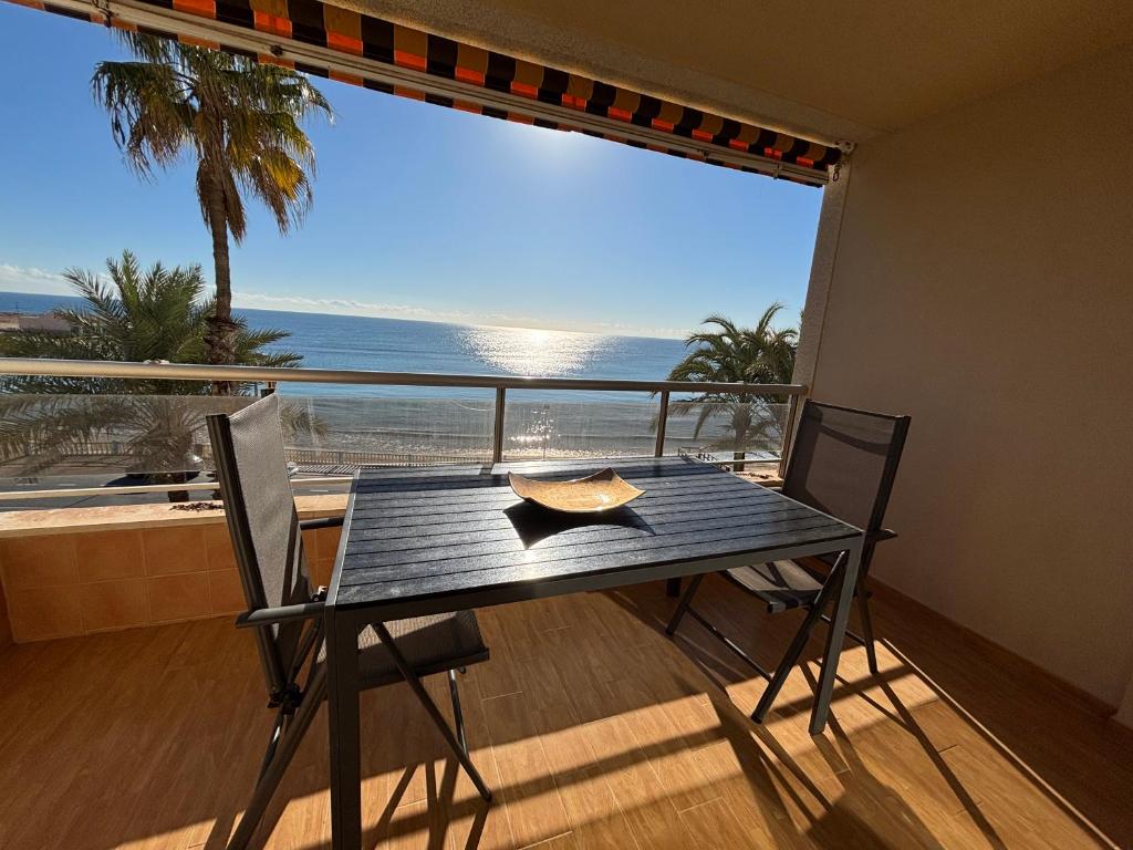 Apartamento primera línea playa Torrevieja El Palmeral - 4