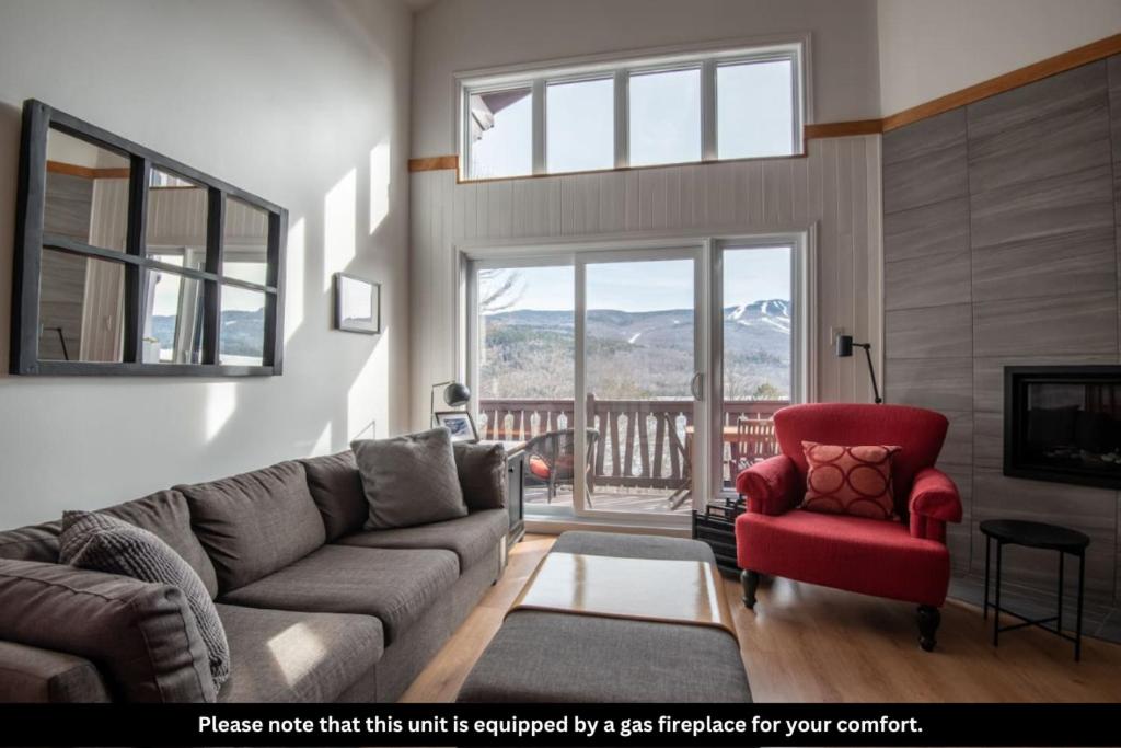 Relaxed Chalet with Views of Mont-Tremblant, Mont-Tremblant