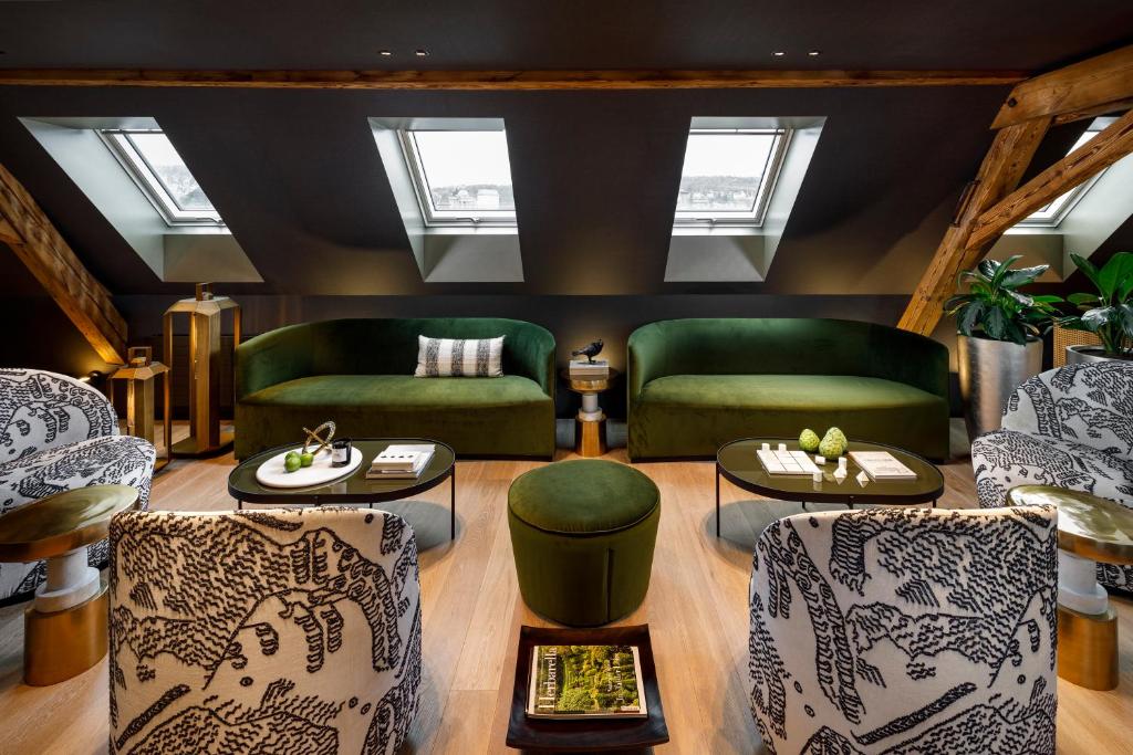 Bar/lounge