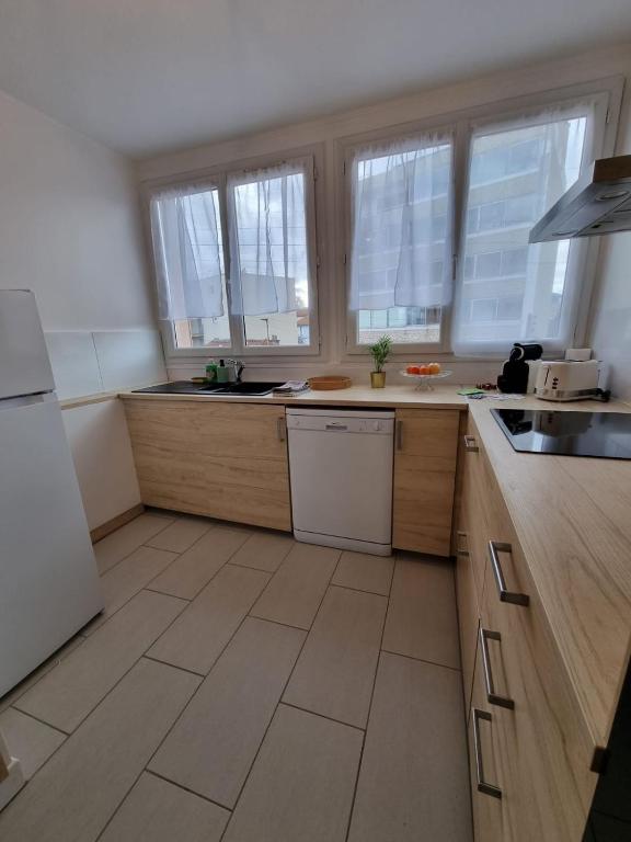 Appartement T3 lumineux avec garage - 3