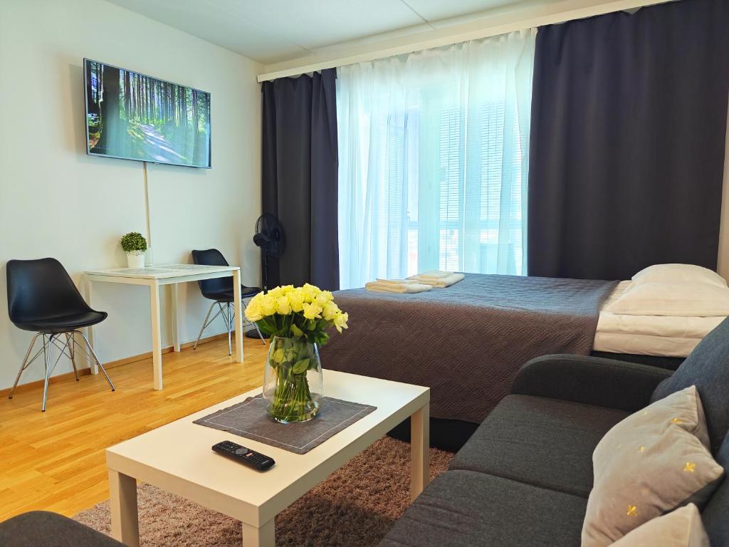 Top location IICenter IIParking, Oulu