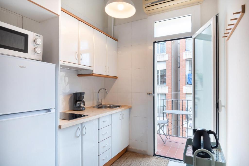 Cozy Apartment in the Heart of Gracia, Barcelona - 5