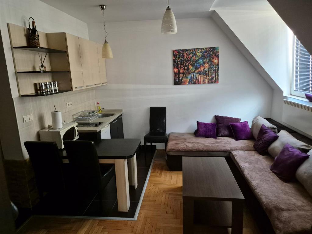 kraljevski apartman - 5