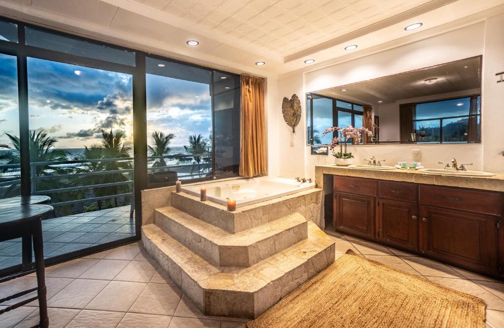 Balcon del Mar Beach Front Hotel