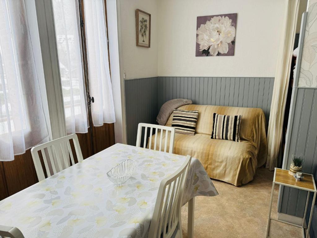 Appartement situé au cœur du village du Mont-Dore 1er étage - 4