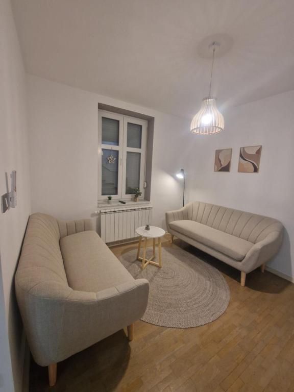 Vila Velebita, Vukovar