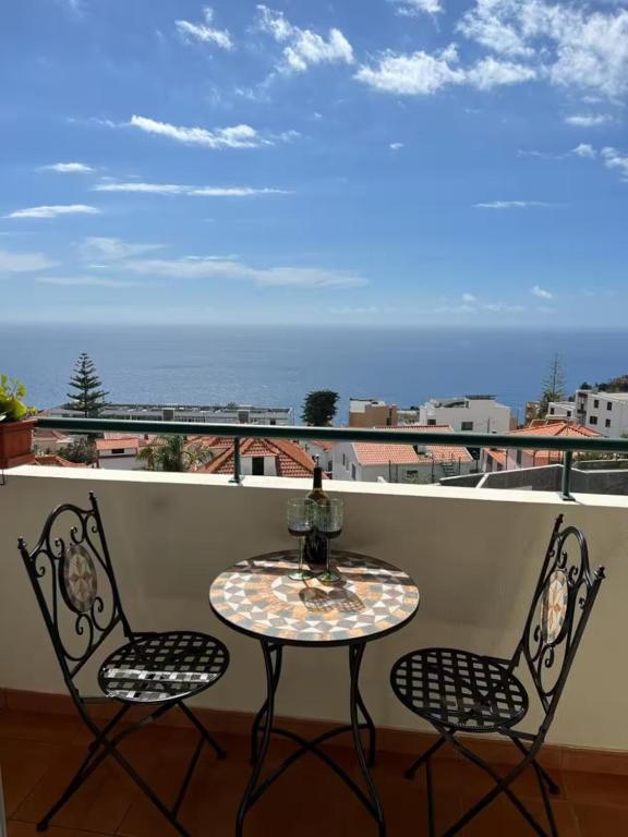 Sea view - Peaceful Atlantic View by Cristo Rei, Caniço