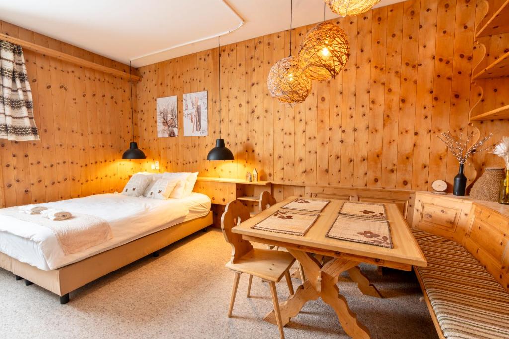 Berghotel Pischa Mountain Lodge - 4