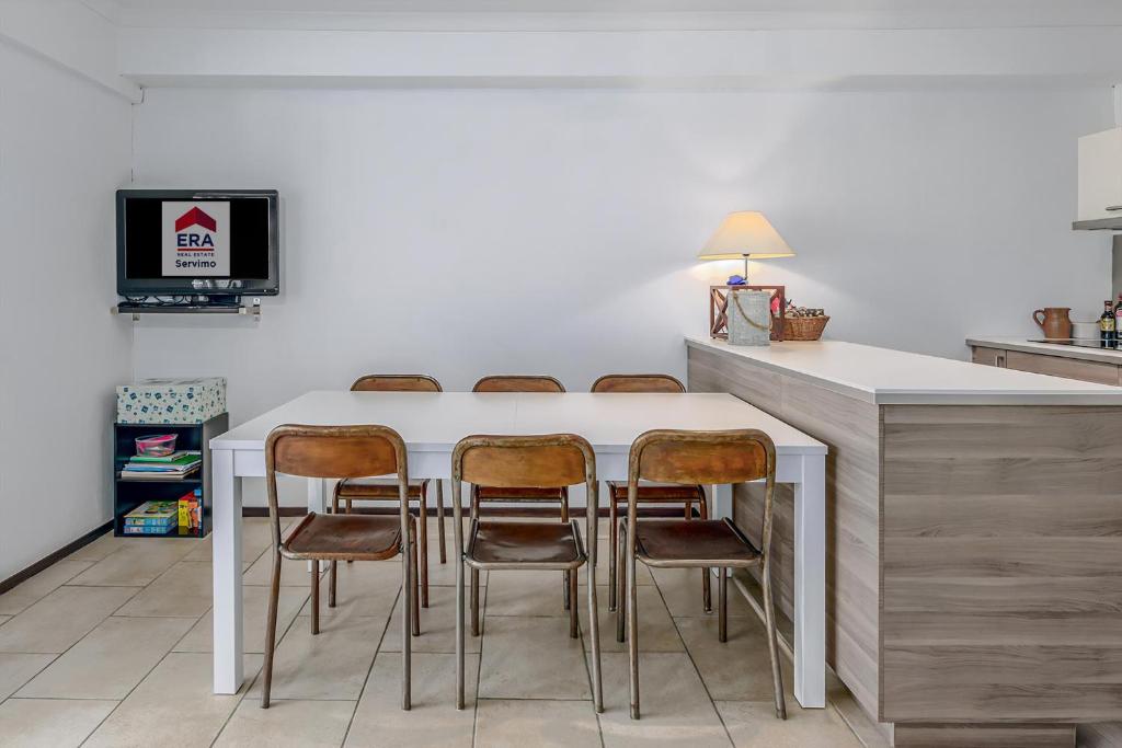 Sun Beach 0201, Sint-Idesbald