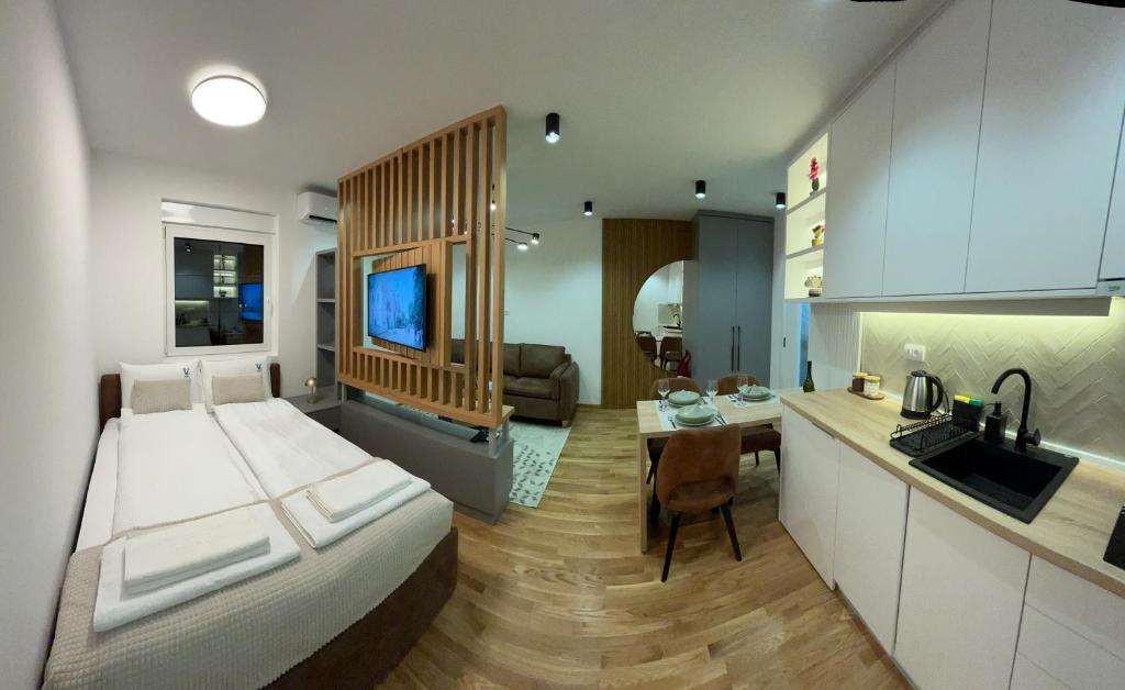 Apartmani Central 3 & Free parking garage - 5