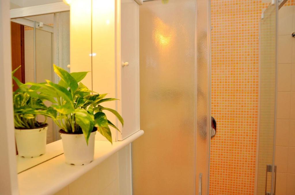 Modern studio apartment with seaview balcony - 5