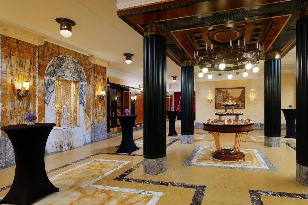 ルメリディアン・グランドホテル・ニュルンベルク (Le Méridien Grand Hotel Nuremberg) 会議室