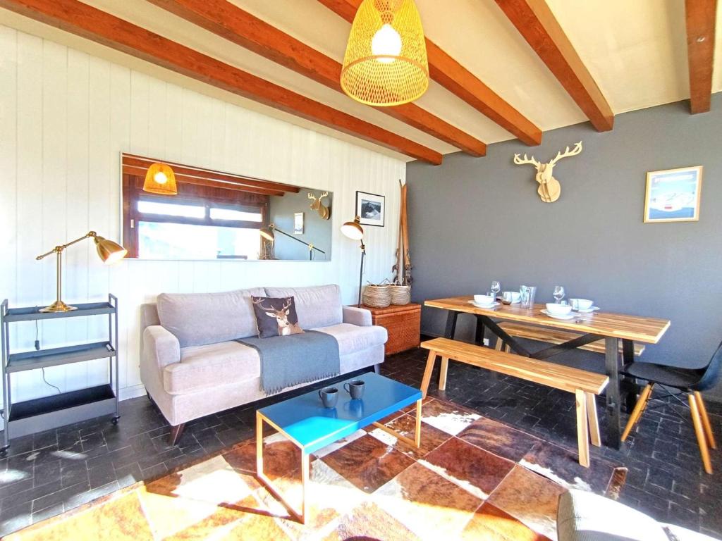 T2 confortable pour 4 pers avec balcon sud et parking à 1700m d'altitude - FR-1-457-362 - 1