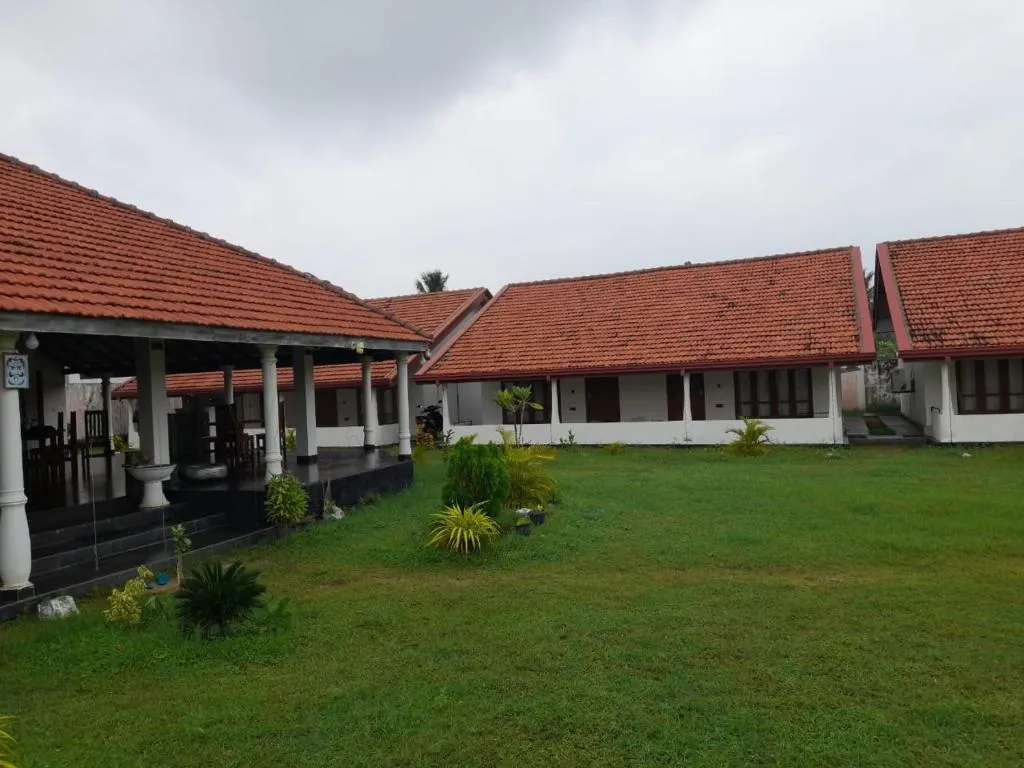 Blu Marine Nilaveli, hotel in Trincomalee
