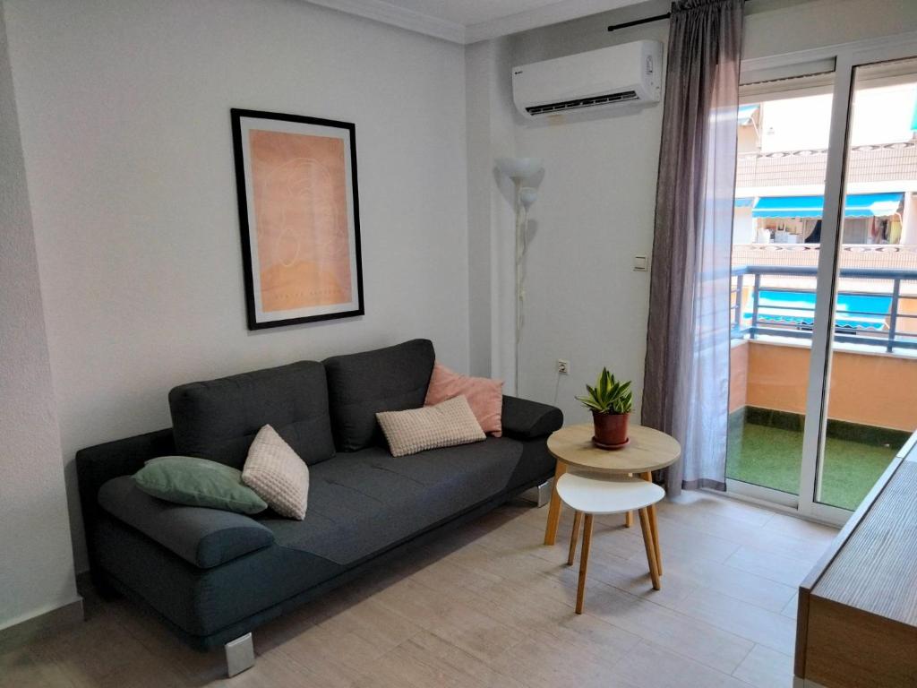 Seaside Vacation Apartment - 5