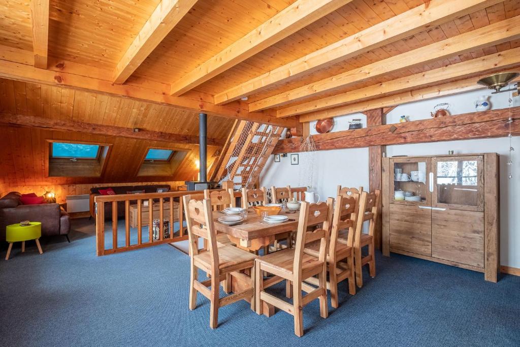 Chalet La Chapelle aux pieds des pistes - 3