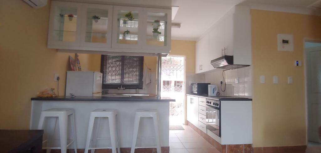 Nature's Nest, Verulam