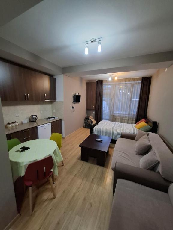 Bubi bakuriani, Bakuriani