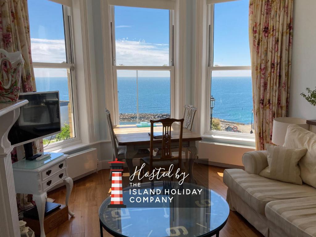 Flat 2, 1 Alexandra Gardens, Ventnor
