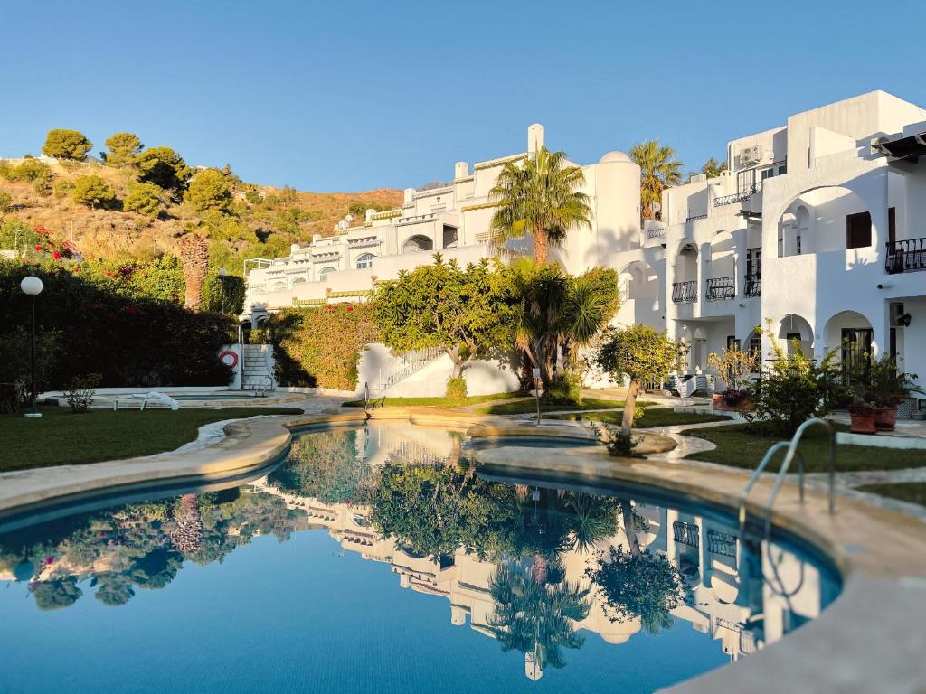 Precioso apartamento con jardín en Mojacar playa - 2