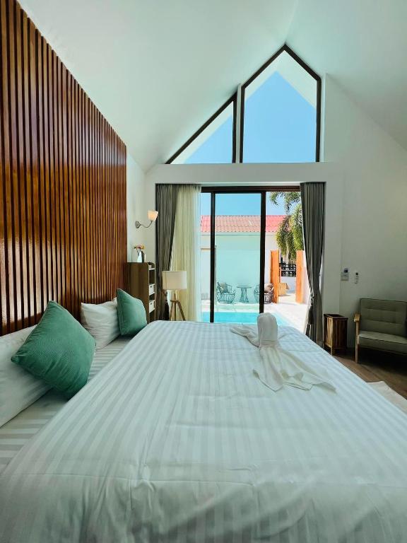 Kaija Resort, Ko Larn