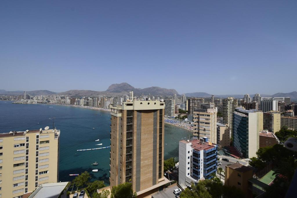 TRINISOL 2 - Fincas Arena, Benidorm