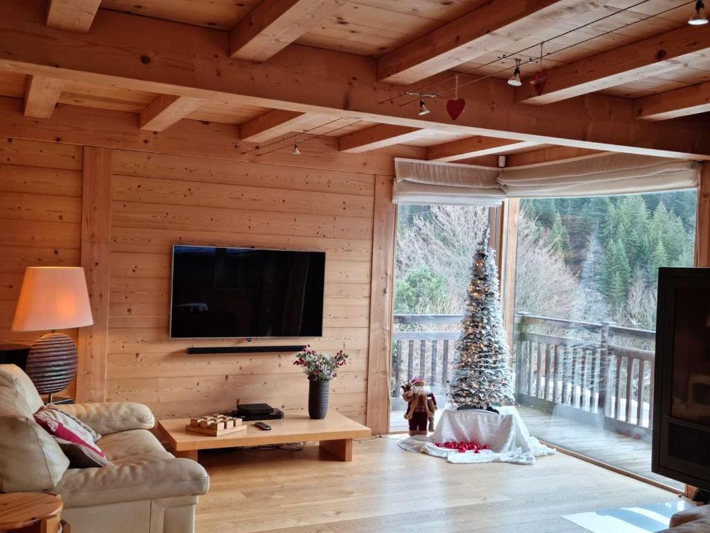 Chalet de luxe au calme avec salle de jeux, belle terrasse et proximité ski - Grand-Bornand - FR-1-458-193 - 3