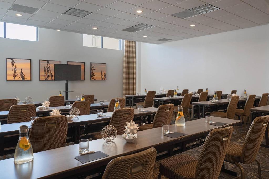 Sala de reuniões / Salões de baile