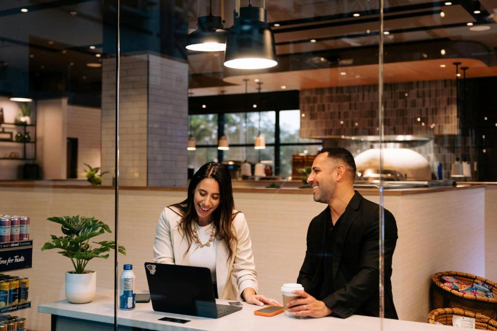 Sala de reuniões / Salões de baile