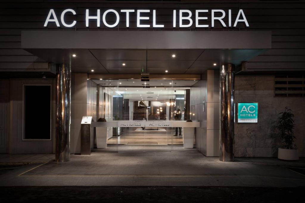 AC Hotel Iberia Las Palmas by Marriott - 2
