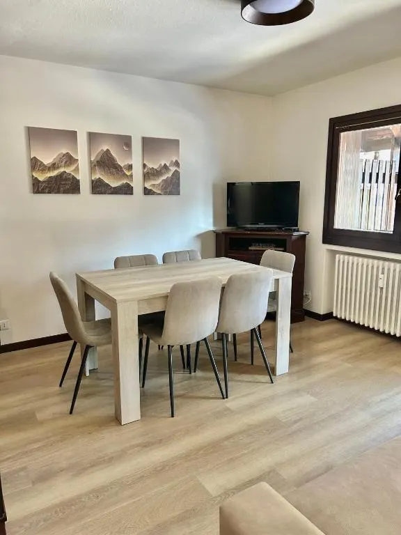 Casadegli Orsi Madonna Di Campiglio, hotel in Madonna di Campiglio